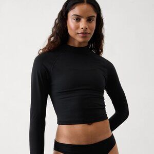 Athleta North Point Crop Rashguard Black Size L